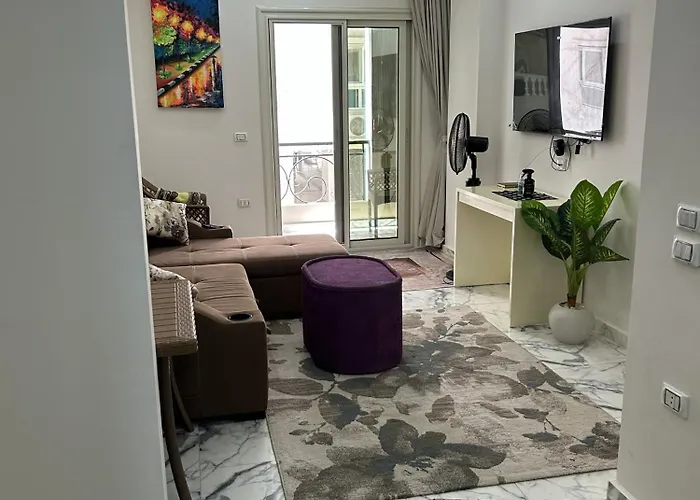 Intercontinental 2bdr Deluxe Pool View Apartment *